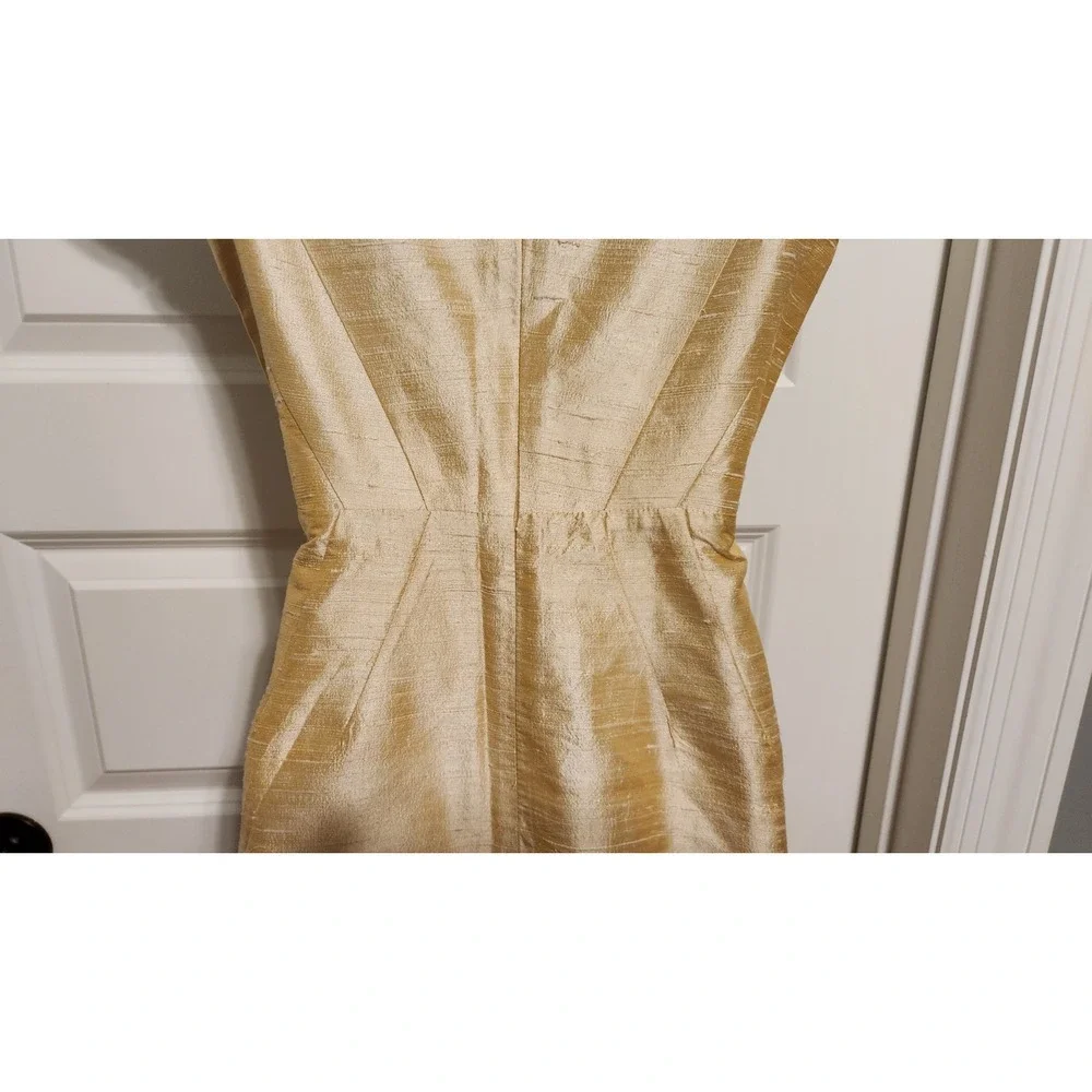 DONNA MORGAN Vintage 90s 100% Silk Gold Champagne Sheath Dress Size 4 Small